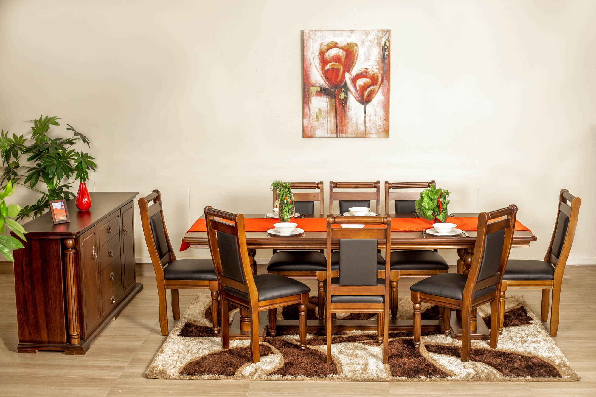 Teecherz dining room collection